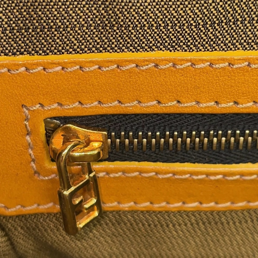 Rare Fendi shopper Tote with FF Gold Handles - Picture 13 of 16